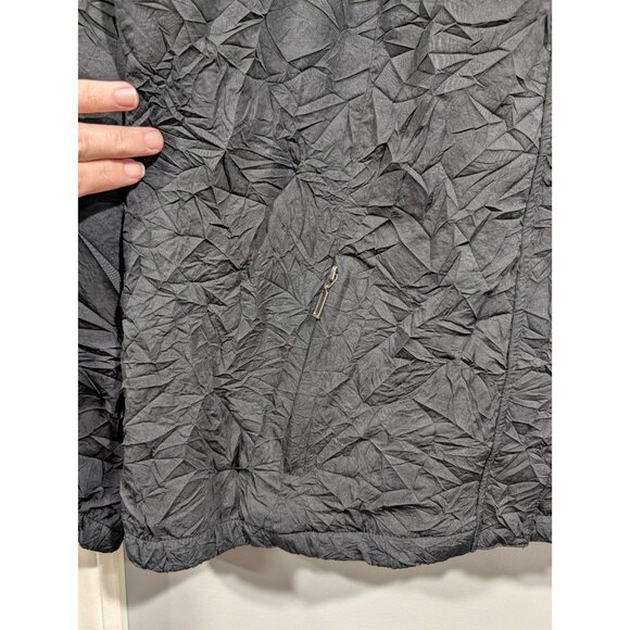 Chicos Womens Zenergy Hooded Jacket Black Full Zip Pockets Crinkle Fabric 3 (XL) - Picture 6 of 16